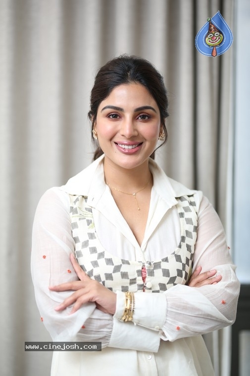 Samyuktha Photos - 6 / 16 photos