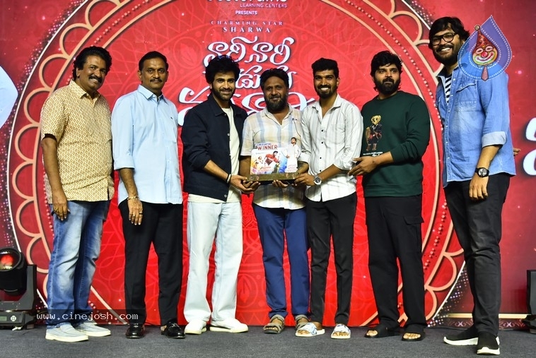 NNNM Success Celebrations - 17 / 38 photos