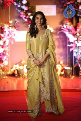 Meenakshi Chaudhary Photos - 4 of 19