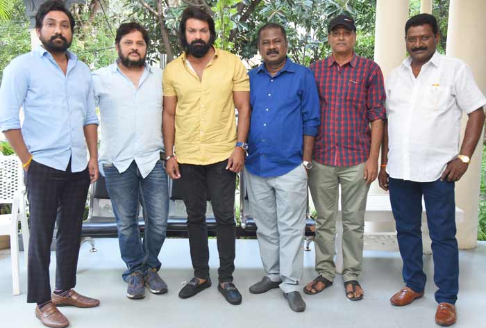 badmashgallaku bumper offer,badmashgallaku bumper offer movie,badmashgallaku bumper offer first look,surendar reddy,raghavendra reddy,ravi chavali