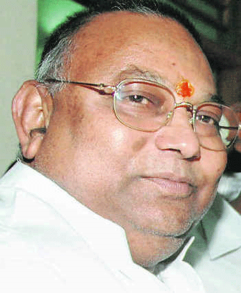 rayapati,sambasivarao,congress,parlement member,telangana,osmania students,rosaiah